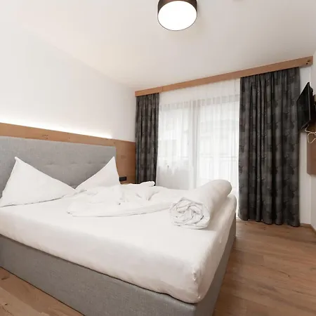 A Casa Turmalin Зёльден